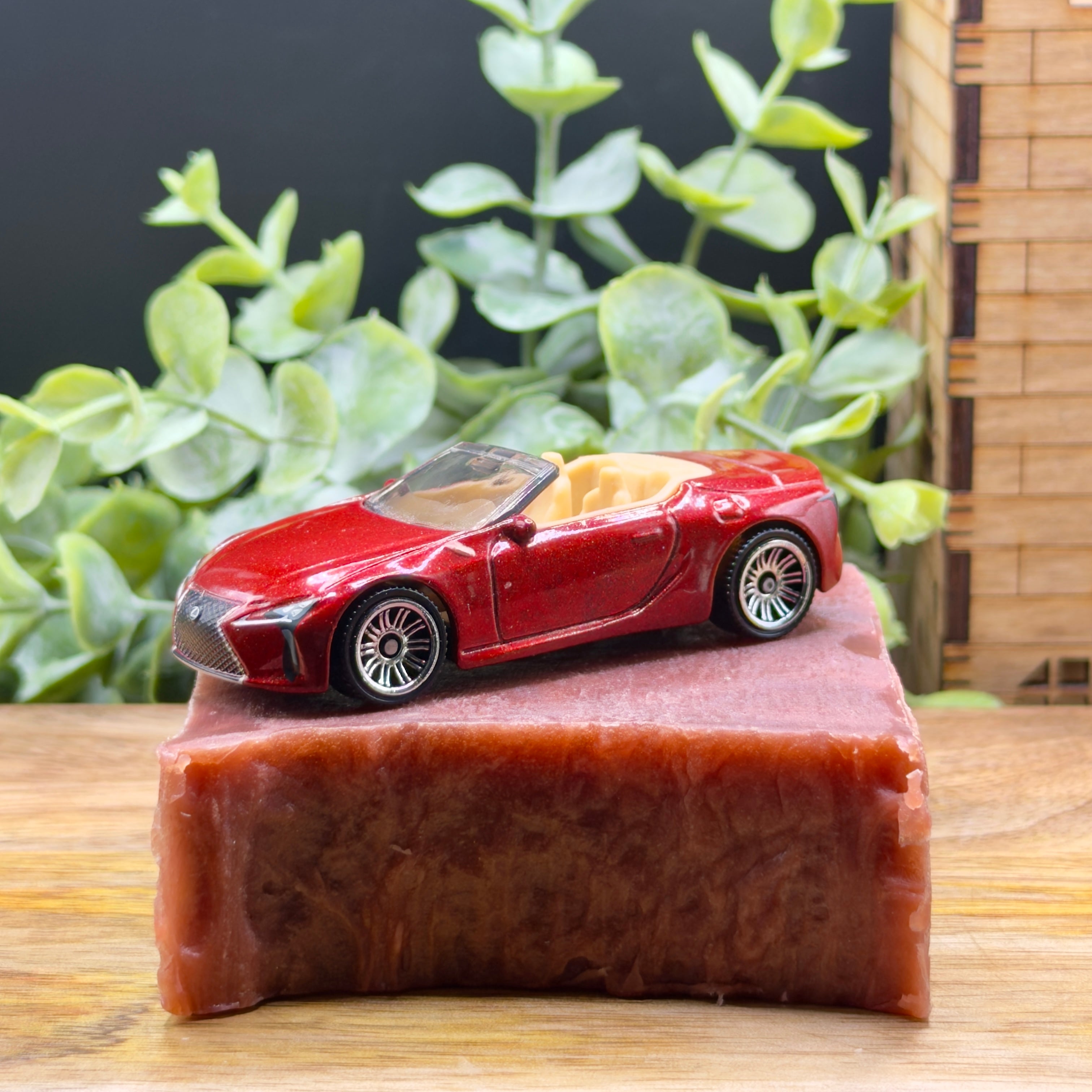 Scarlet Mystery - Black Cherry & Sandalwood